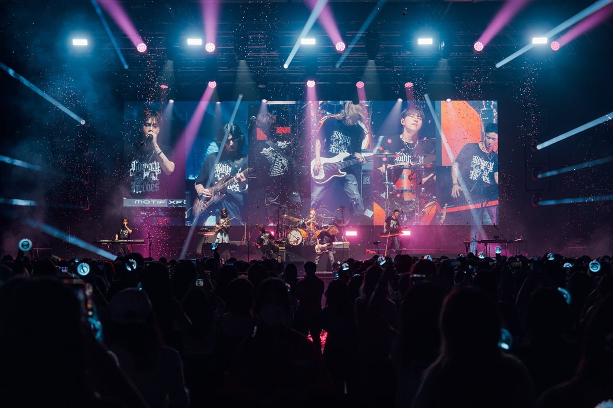 Xdinary Heroes Concludes Successful Second World Tour 'Beautiful Mind'