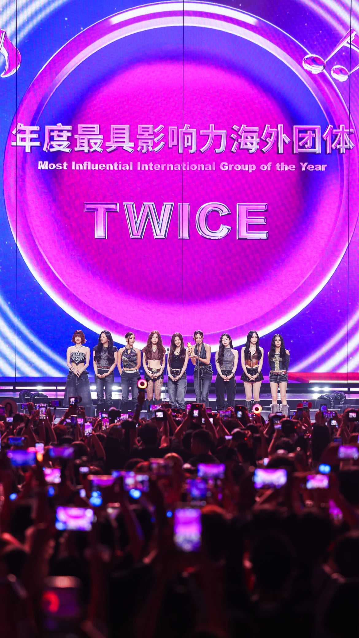 TWICE、ビルボード『HOT 100』でキャリアハイ達成！新アルバム『ENEMY』で世界を魅了