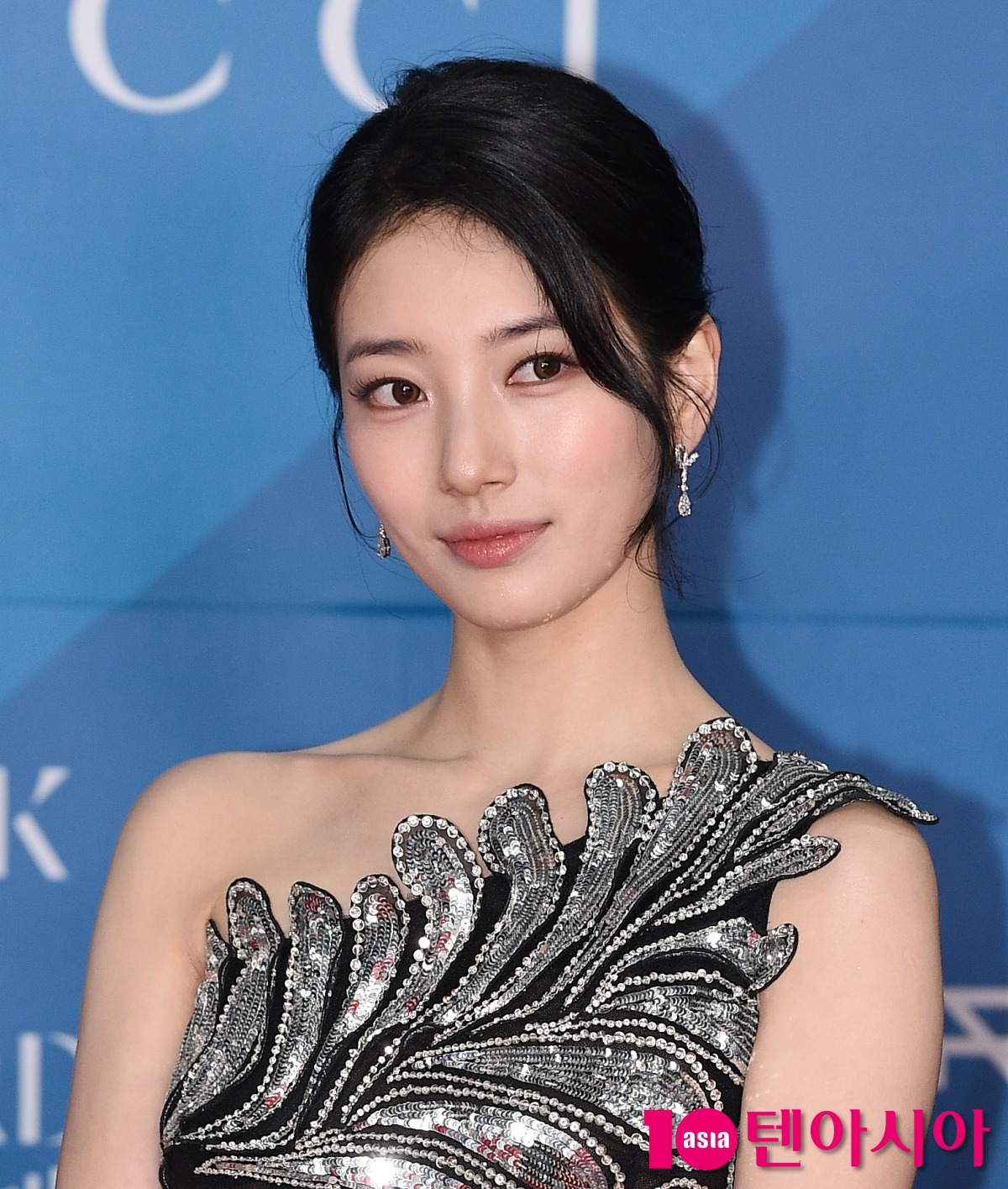 スジ、結婚説を否定!所属事務所代表が噂を一蹴