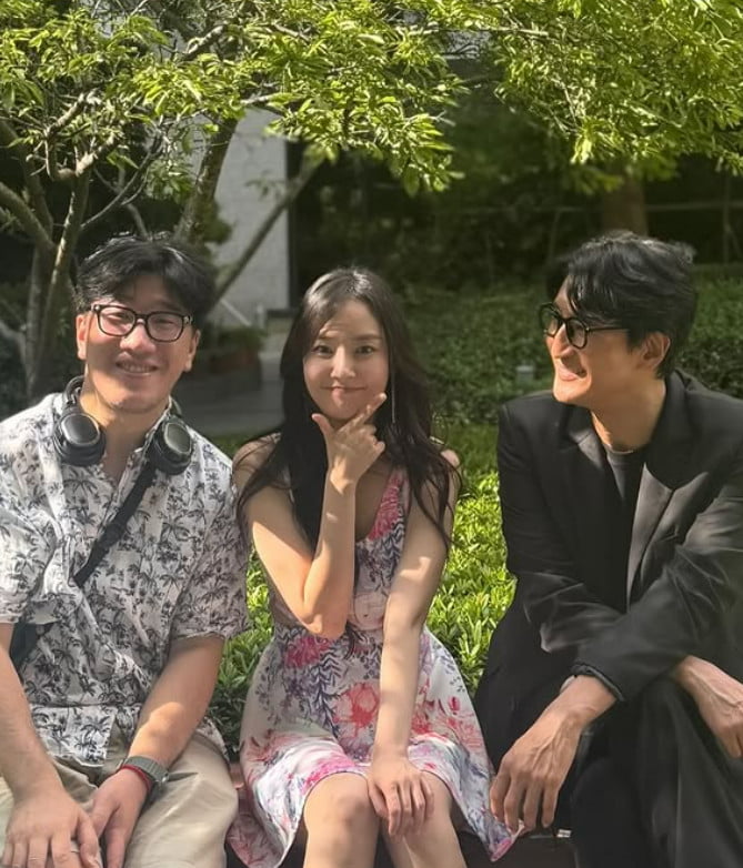 シン・ヒョンジュン、台湾での映画撮影の様子を公開!