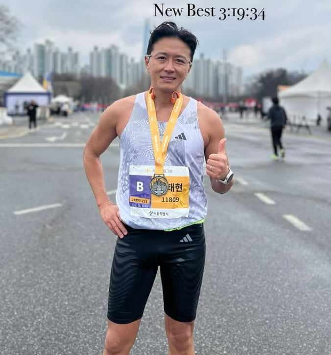 俳優ジン・テヒョン、甲状腺がん手術後の苦痛を告白