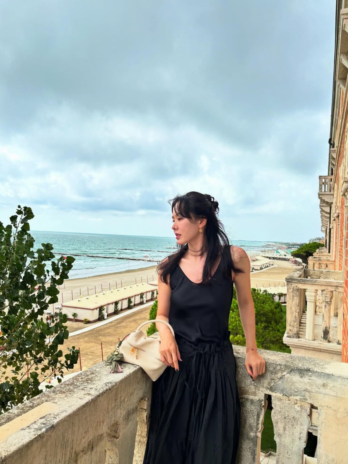 Son Ye-jin Shines in Stunning Photos Amidst Scenic Backdrop