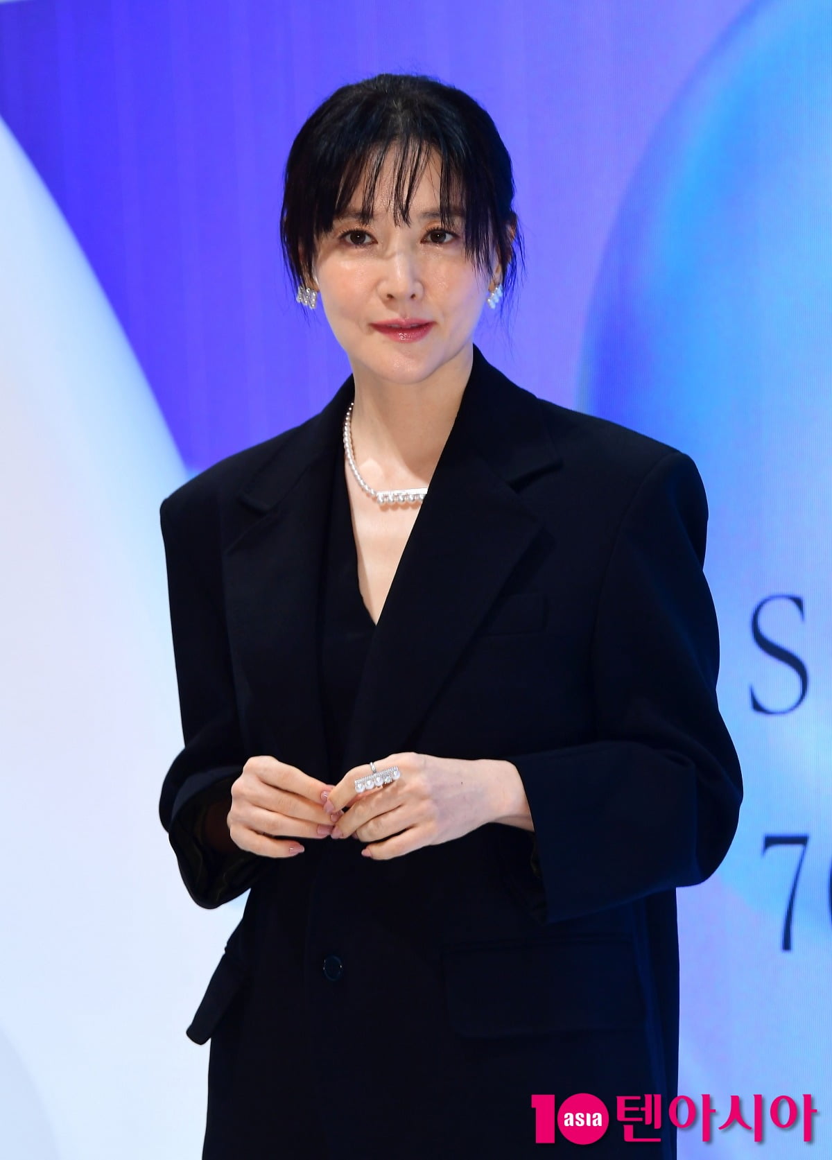 イ・ヨンエ、初の料理審査に挑戦!『冷蔵庫をお願い』での感動の瞬間