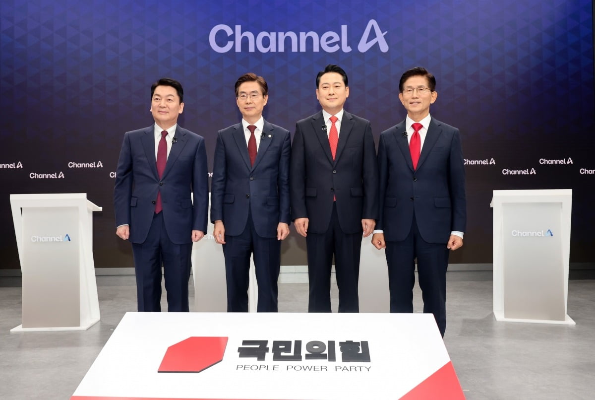 조경태 "尹, 만고역적이고 대역죄인"…김문수 "불가피한 상황"