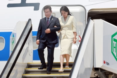 李대통령, 日 도쿄 도착… 곧 이시바와 한일정상회담