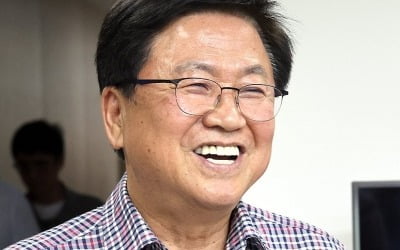 '해직만 세 번' 전교조 출신 교육감…'공교육 혁신' 총대 멘다