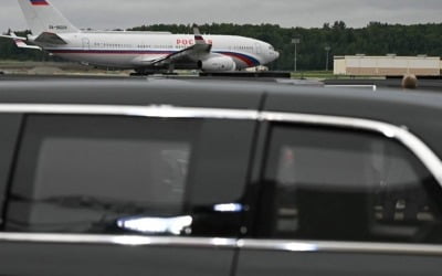 전 CIA 국장 "푸틴, 트럼프 전용차에 칩 부착했을 수도"