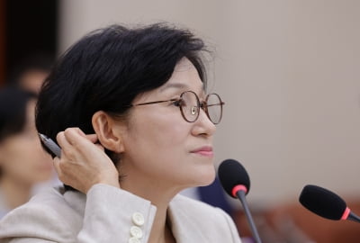 당정 유보적인데…원민경 "차별금지법·비동의 간음죄 필요"