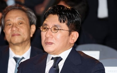 경찰, 하이브 상장 관련 ‘부정거래’ 의혹 방시혁 15일 첫 소환