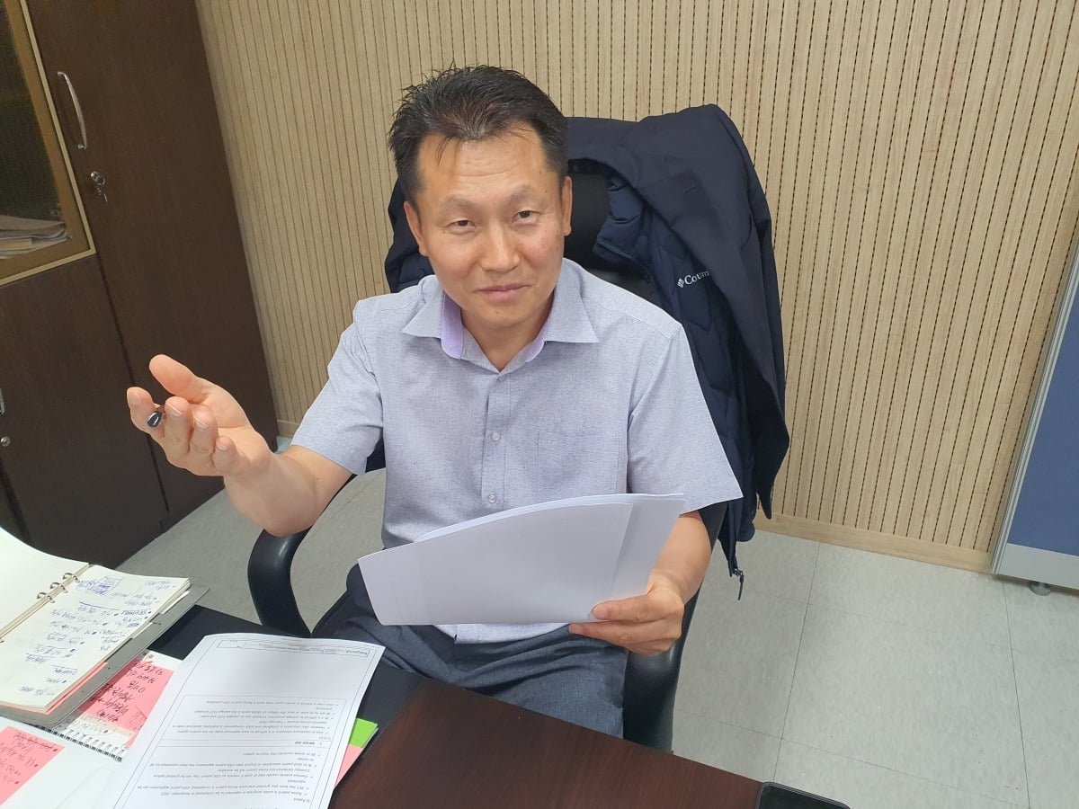 안의준 상무가 SVM AI 카메라 개발 계획에 대해 설명하고 있다. 수원=윤현주 기자
