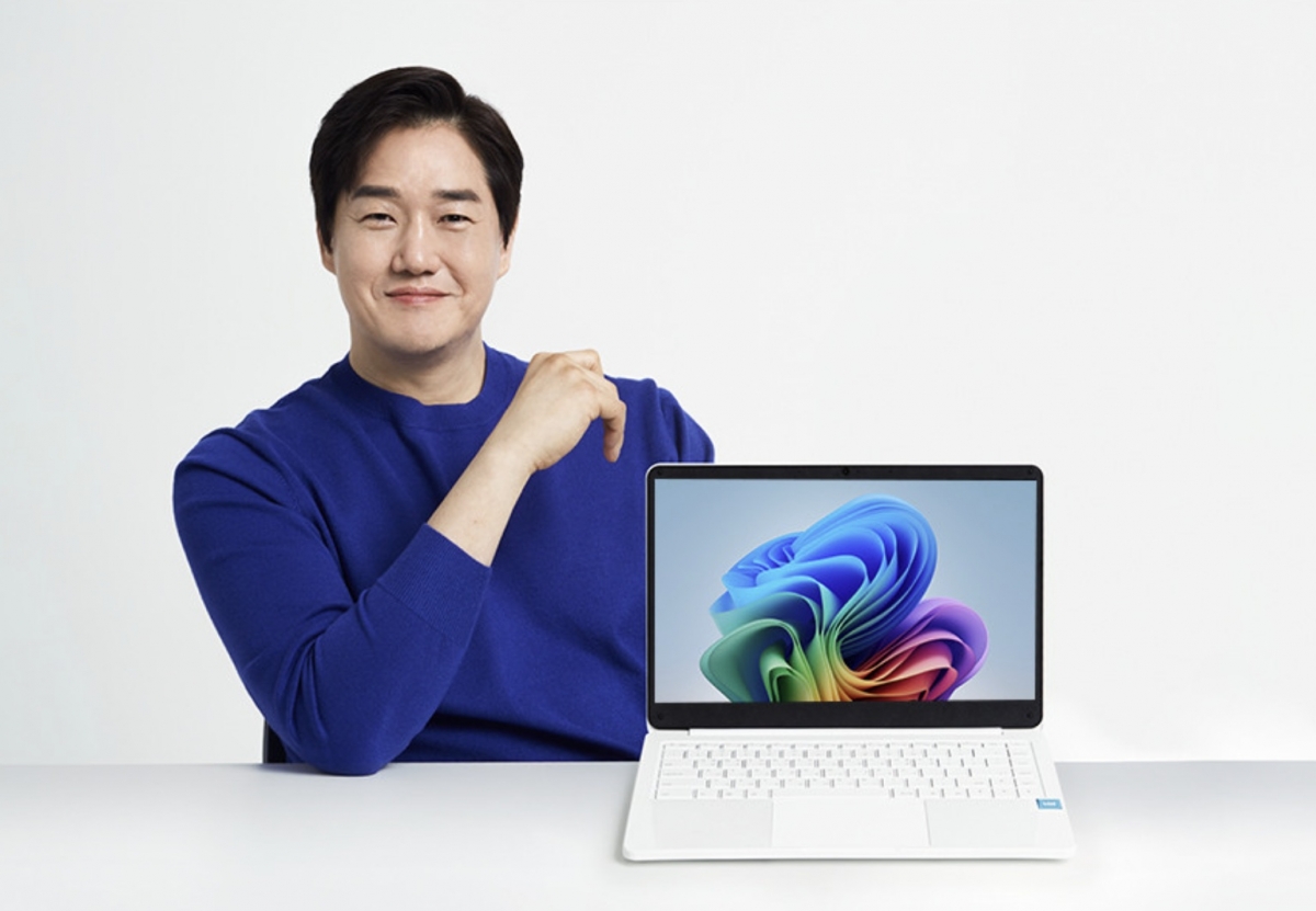 태블릿 왜이렇게 많이 팔리나 했더니…인강용에 어르신들 '유튜브 감상용'까지