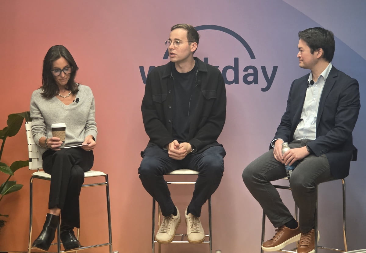 AI가 매긴 내 고과는 B?…AI가 업무 평가하는 시대가 온다[김인엽의 퓨처디스패치]