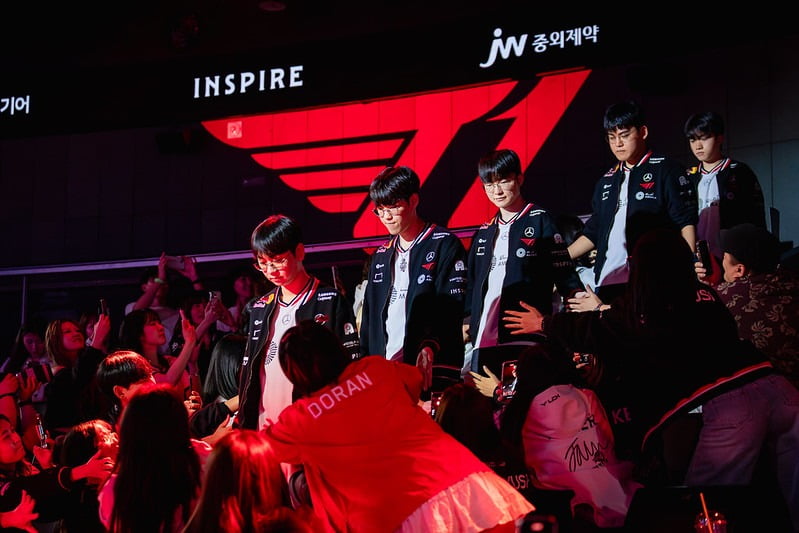 T1 선수단의 모습 (LCK 제공)