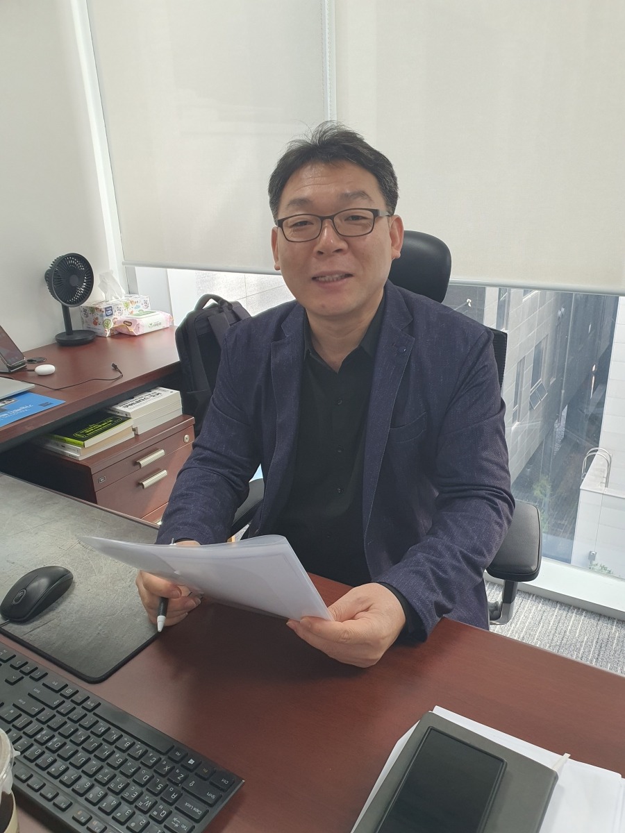 이영진 본부장이 하반기 DB 통합 내용을 설명하고 있다. 윤현주 기자