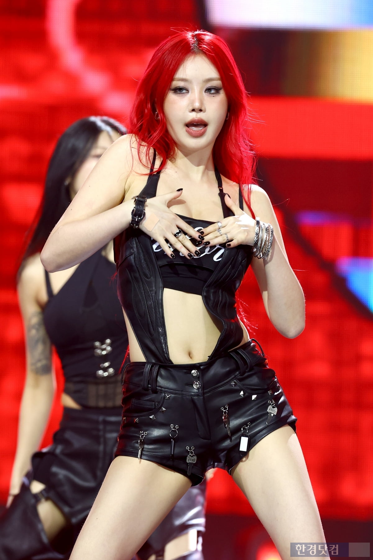 [포토] 수진, '매혹적인 모습에 눈길'