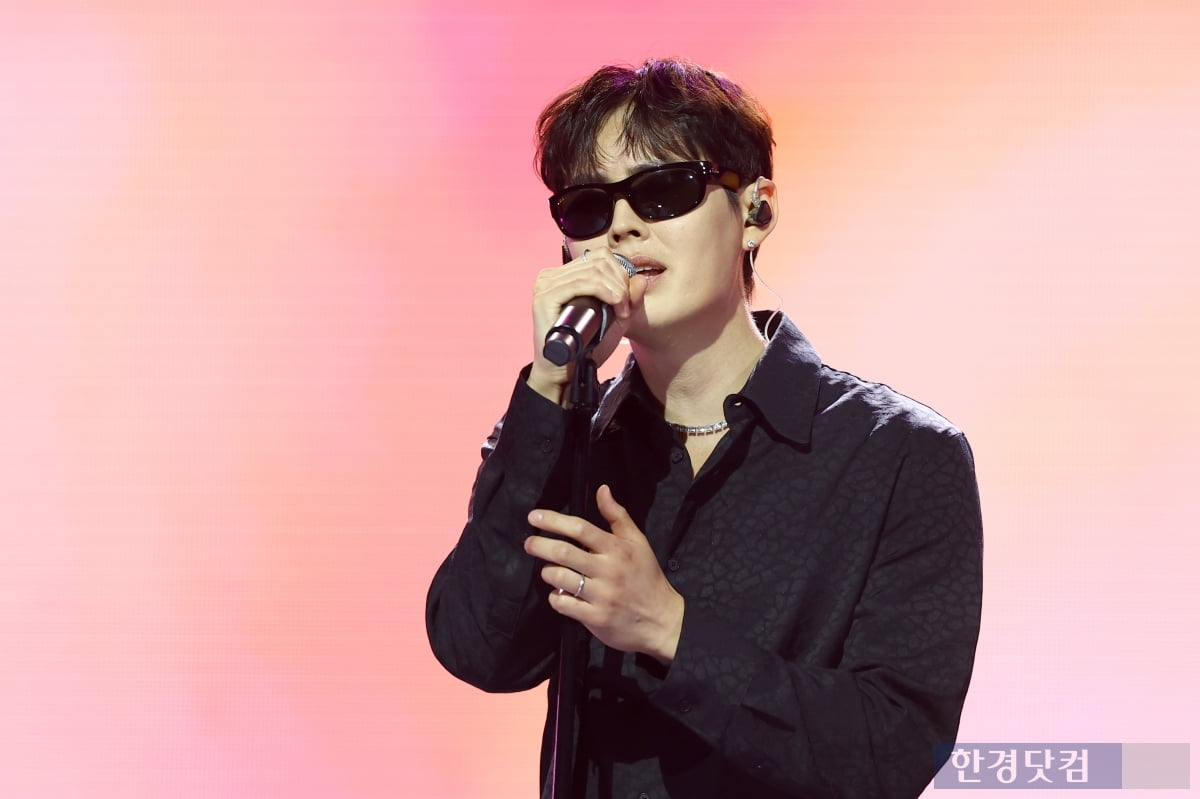 [포토] 지미 브라운, '선글라스 쓰고 멋지게~'