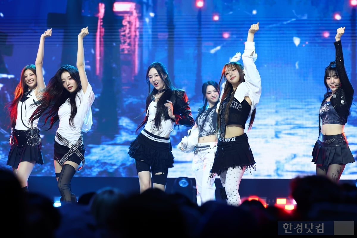 [포토] iii, '매력적인 모습에 눈길'