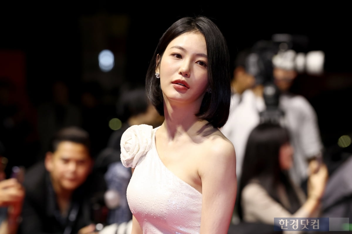 [포토] 신예은, '레몬 100개 먹은 듯한 상큼함' (부산국제영화제)