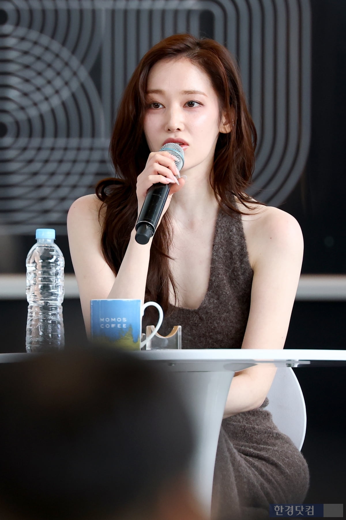 [포토] 전종서, '밀착 원피스 입고 우월한 골반 라인 과시'