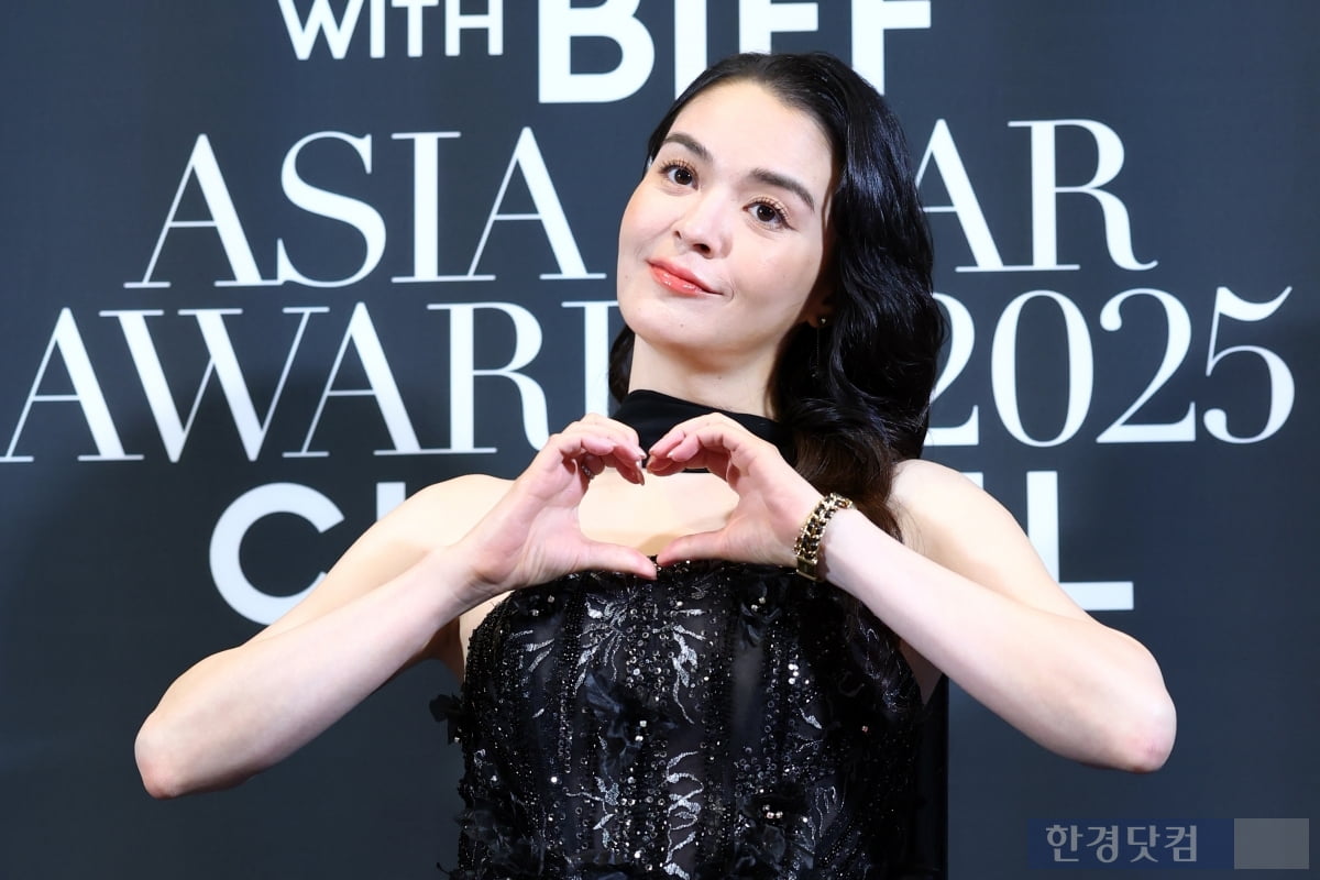 [포토] 상드린 피나, '사랑스러운 모습에 눈길~'