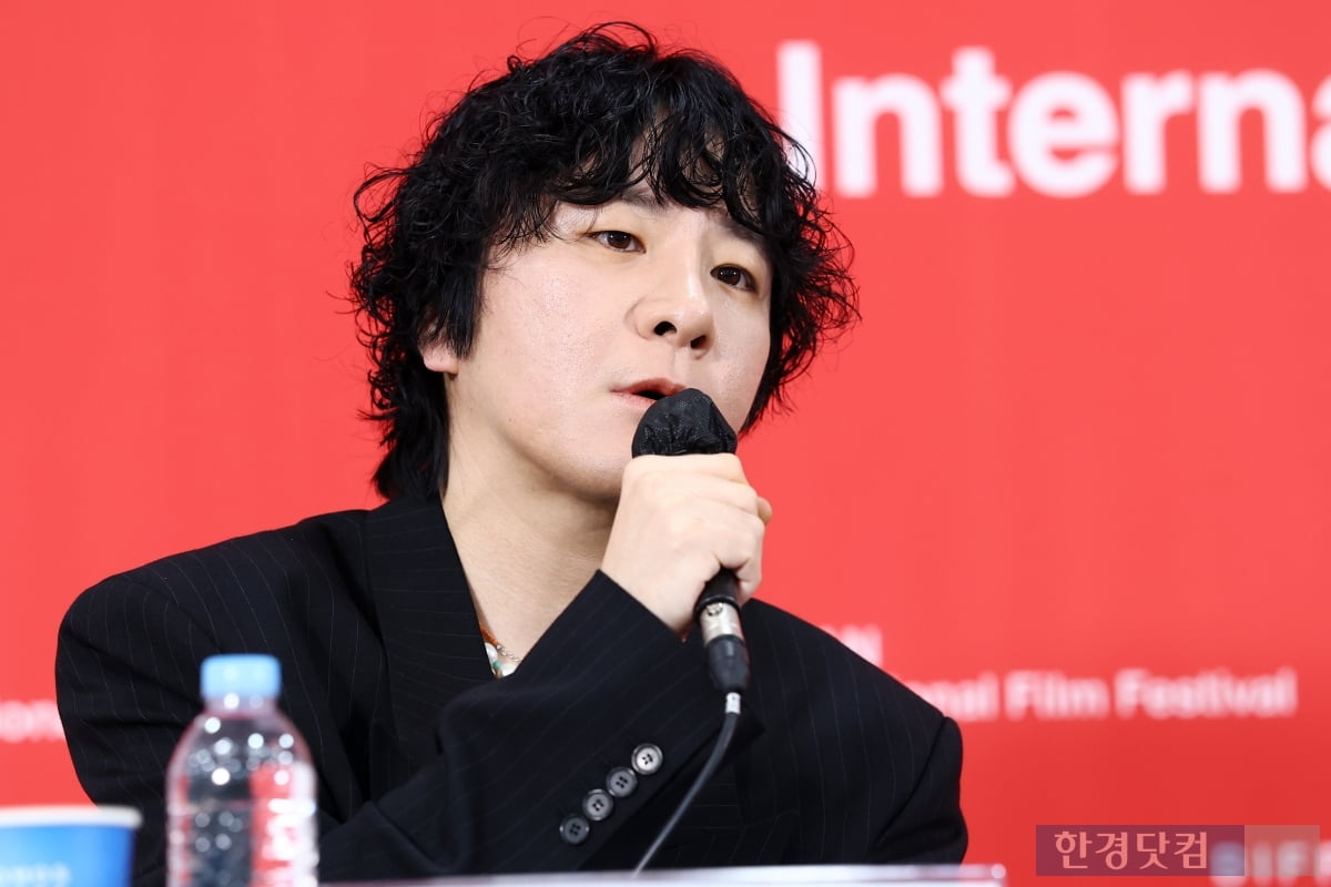 [포토] '굿뉴스'로 부산국제영화제 찾은 변성현 감독
