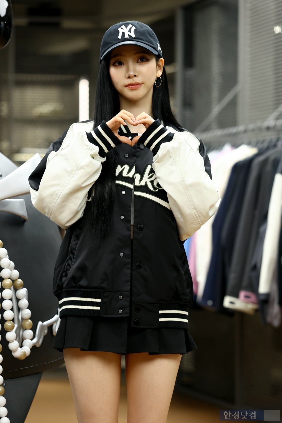 [포토] 카리나, '빠져들 수밖에 없는 미모'