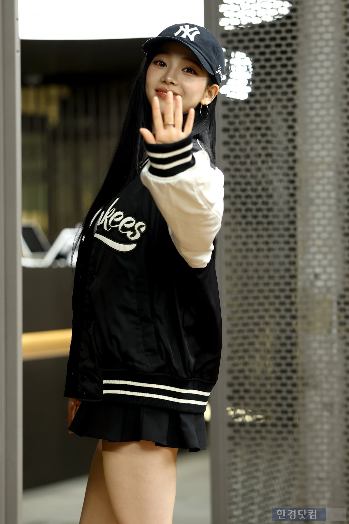 [포토] 카리나, '이 미모에 반하지 않을 사람 있나요~'