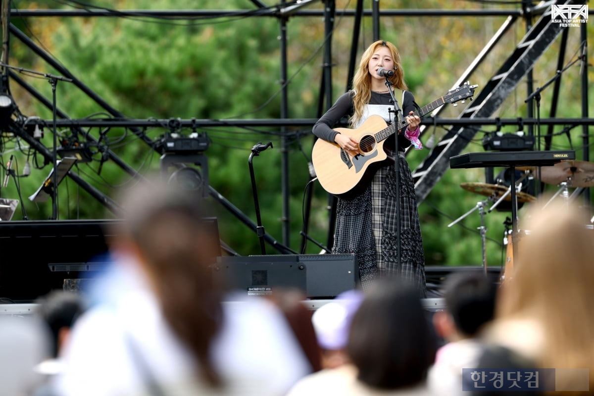 [ATA 포토] 경서, '귓가를 맴도는 매력적인 보이스~'
