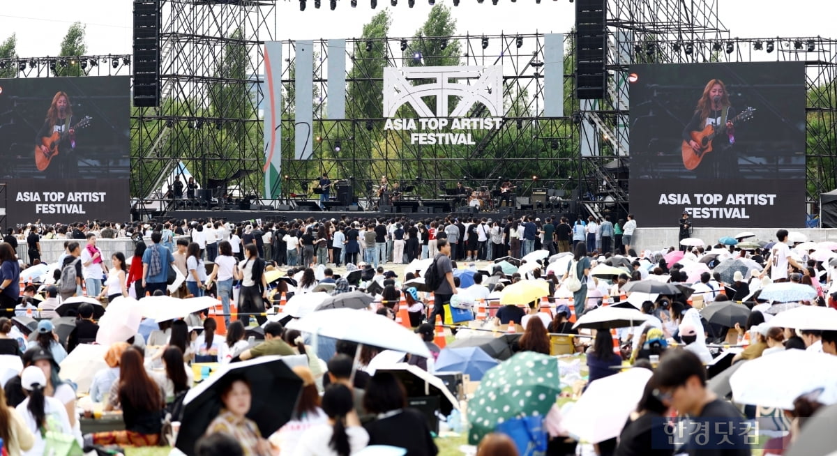 [ATA 포토] 경서, '귓가를 맴도는 매력적인 보이스~'