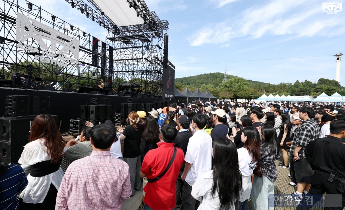[ATA 포토] 경서, '귓가를 맴도는 매력적인 보이스~'