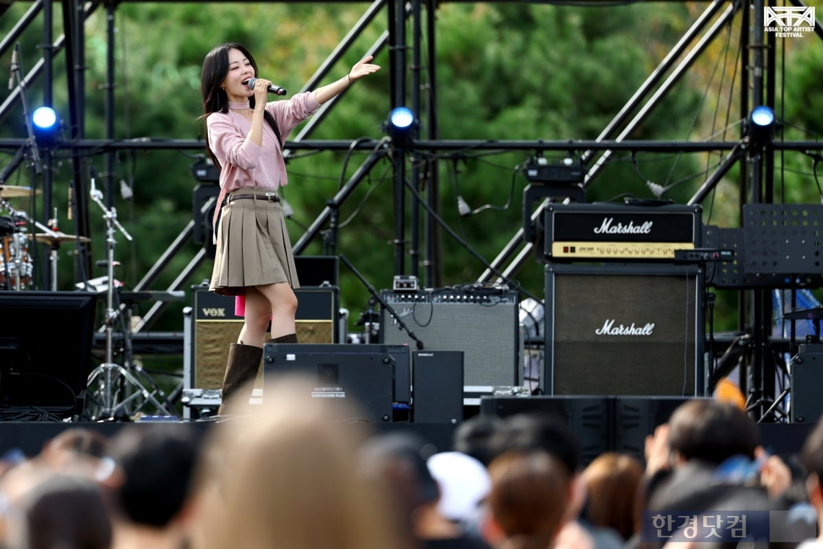 [ATA 포토] 흰, '보는 사람 기분 좋아지는 즐거운 무대'