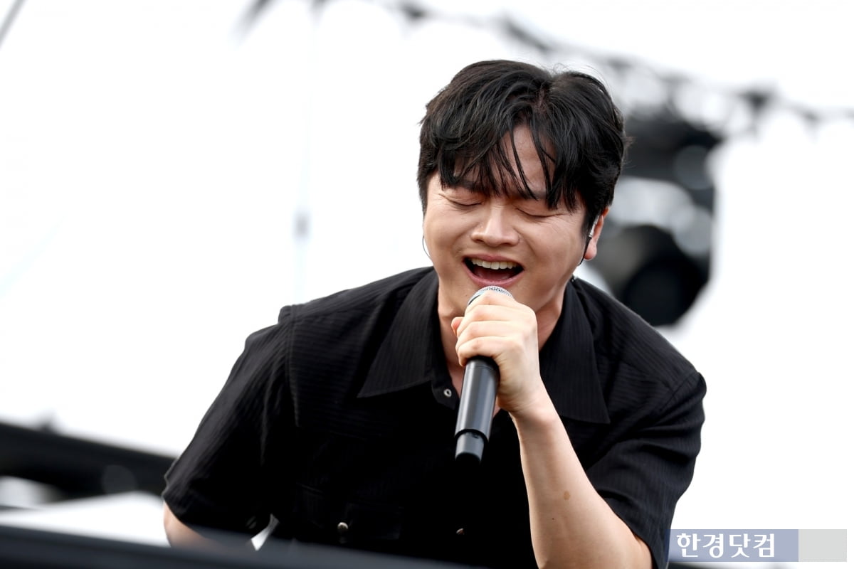 [ATA 포토] 황가람, '밤하늘에 빛나는 별 같은 무대'