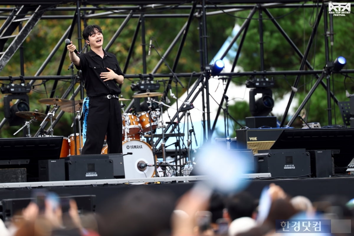 [ATA 포토] 황가람, '밤하늘에 빛나는 별 같은 무대'