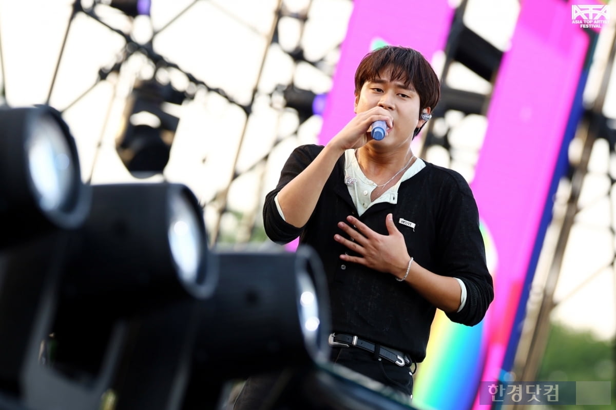 [ATA 포토] 이무진, '한 편의 청춘만화 같은 무대'