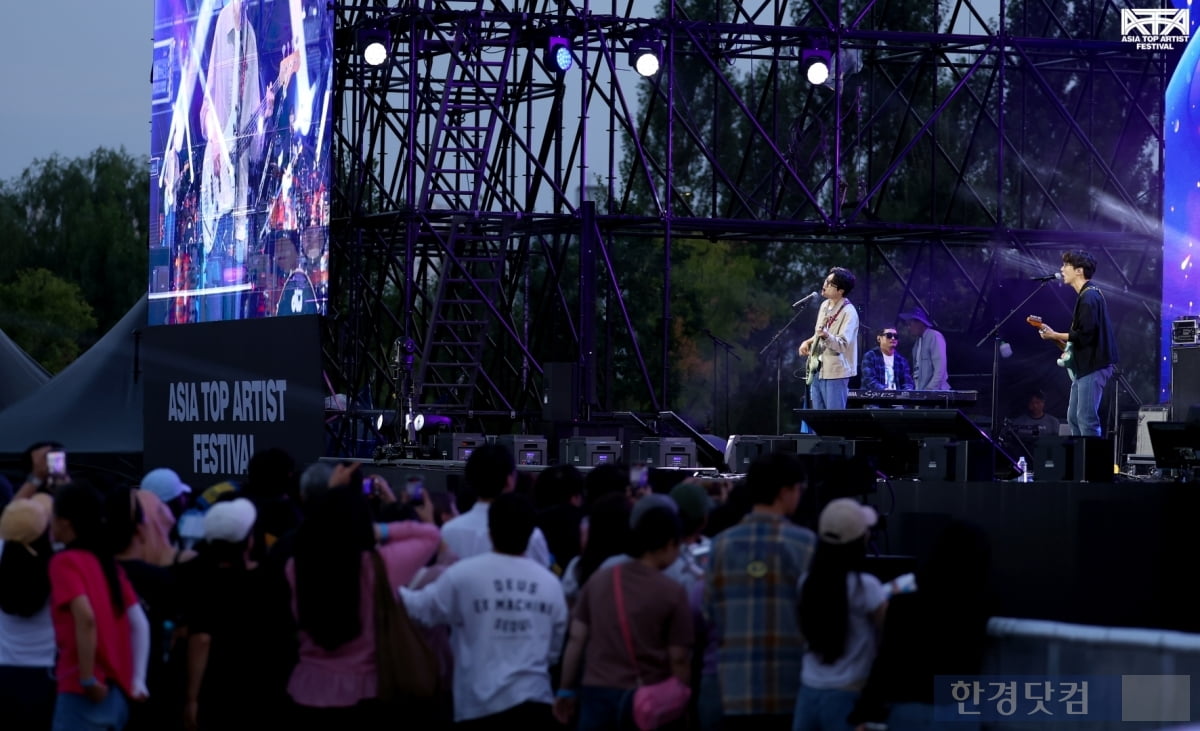 [ATA 포토] 페퍼톤스, '더위 날리는 시원한 무대'