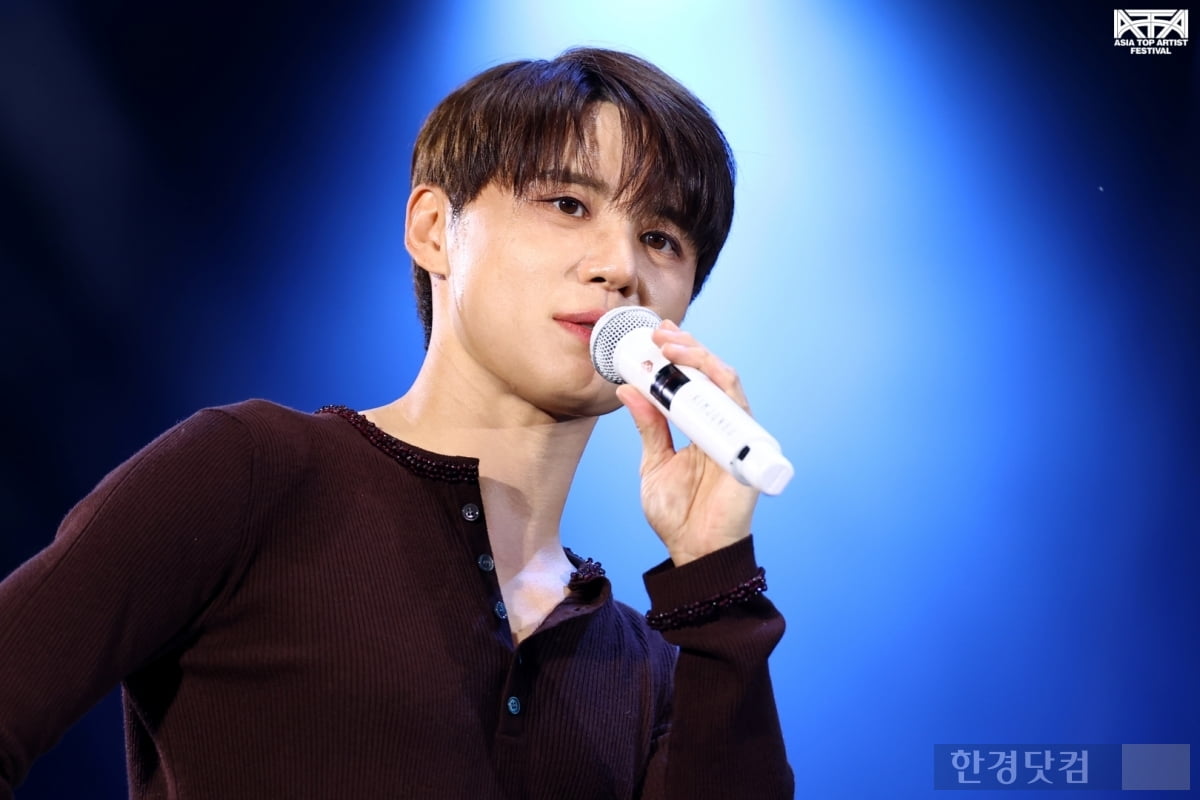 [ATA 포토] 김준수, '가을밤을 수놓은 화려한 무대'