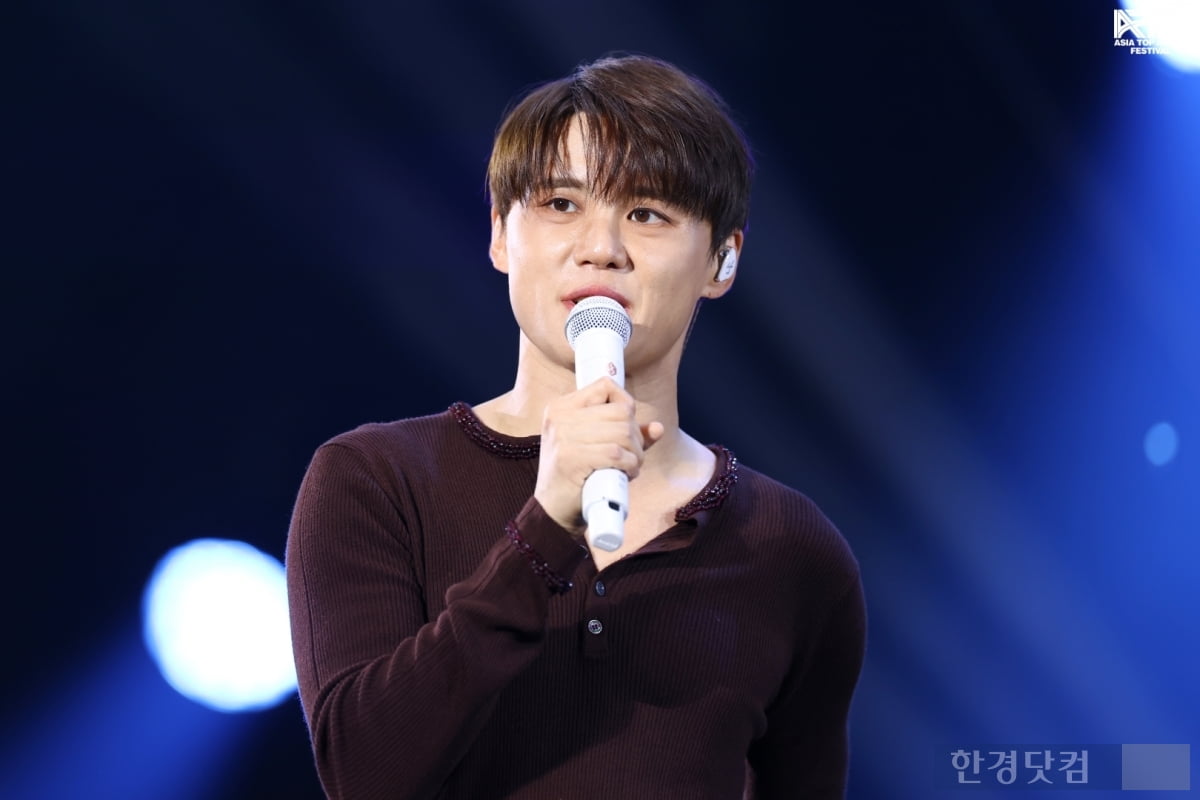 [ATA 포토] 김준수, '가을밤을 수놓은 화려한 무대'