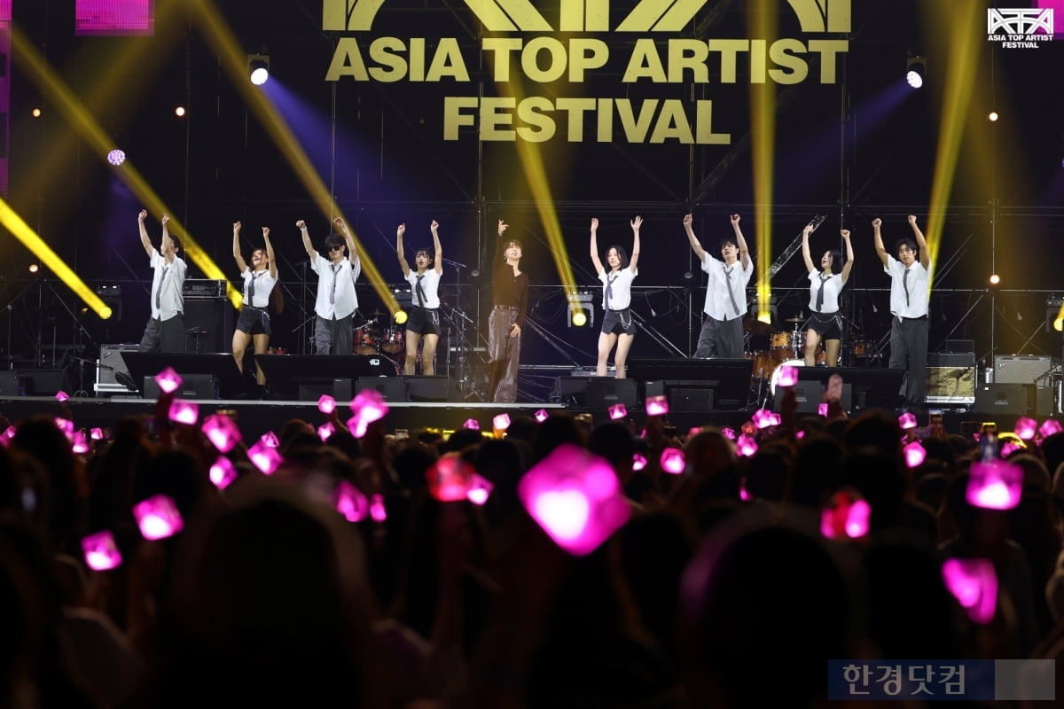 [ATA 포토] 김준수, '가을밤을 수놓은 화려한 무대'