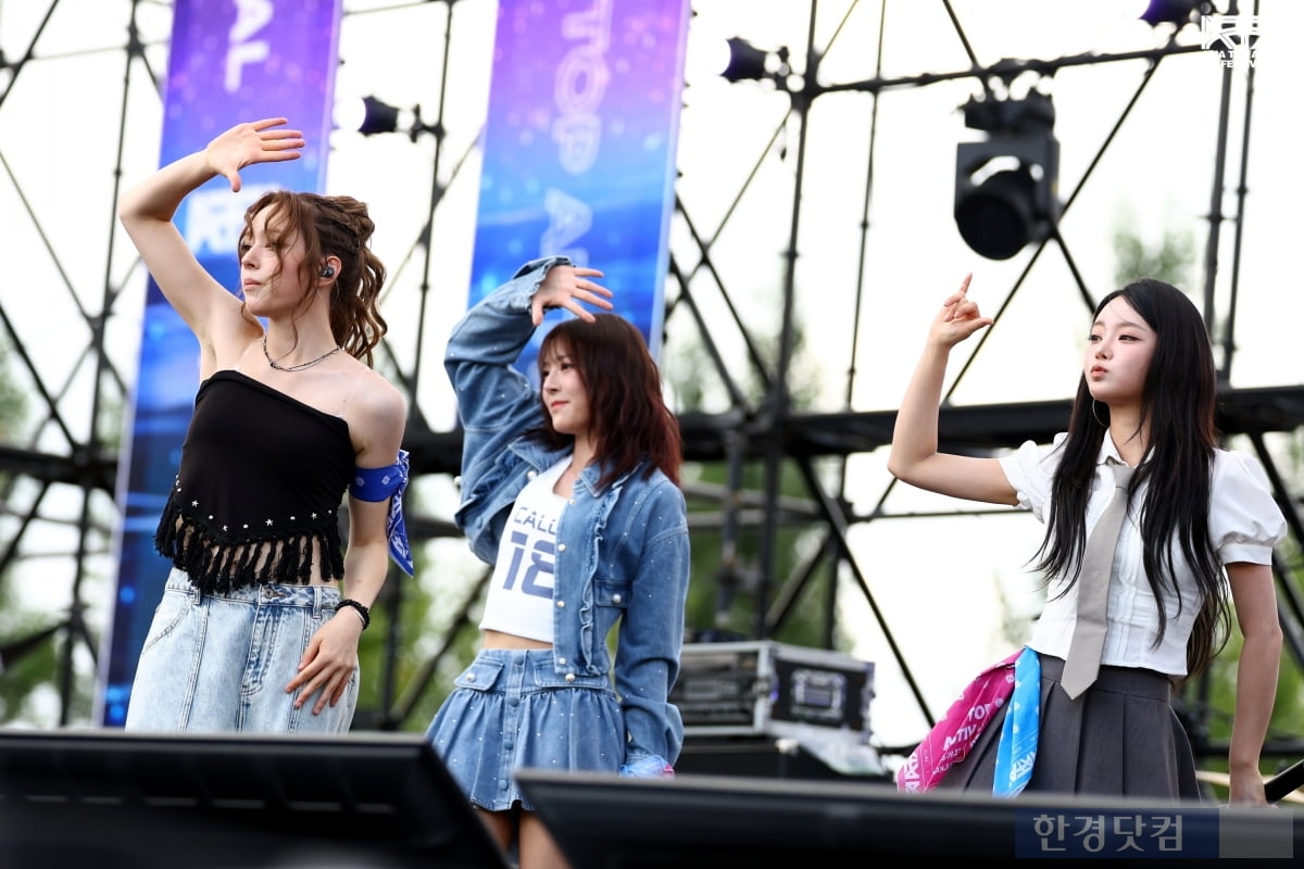 [ATA 포토] 피프티피프티, '보고 있으면 기분 좋아지는 소녀들'