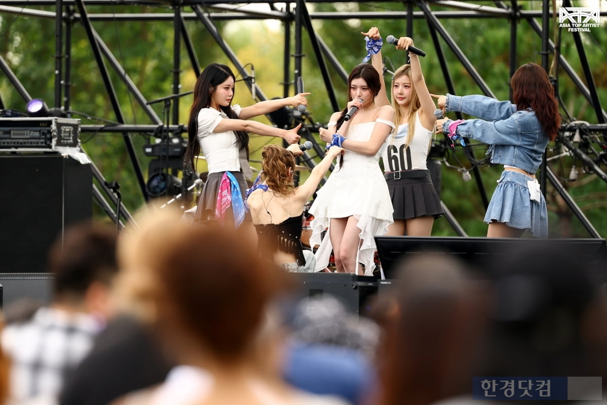 [ATA 포토] 피프티피프티, '보고 있으면 기분 좋아지는 소녀들'