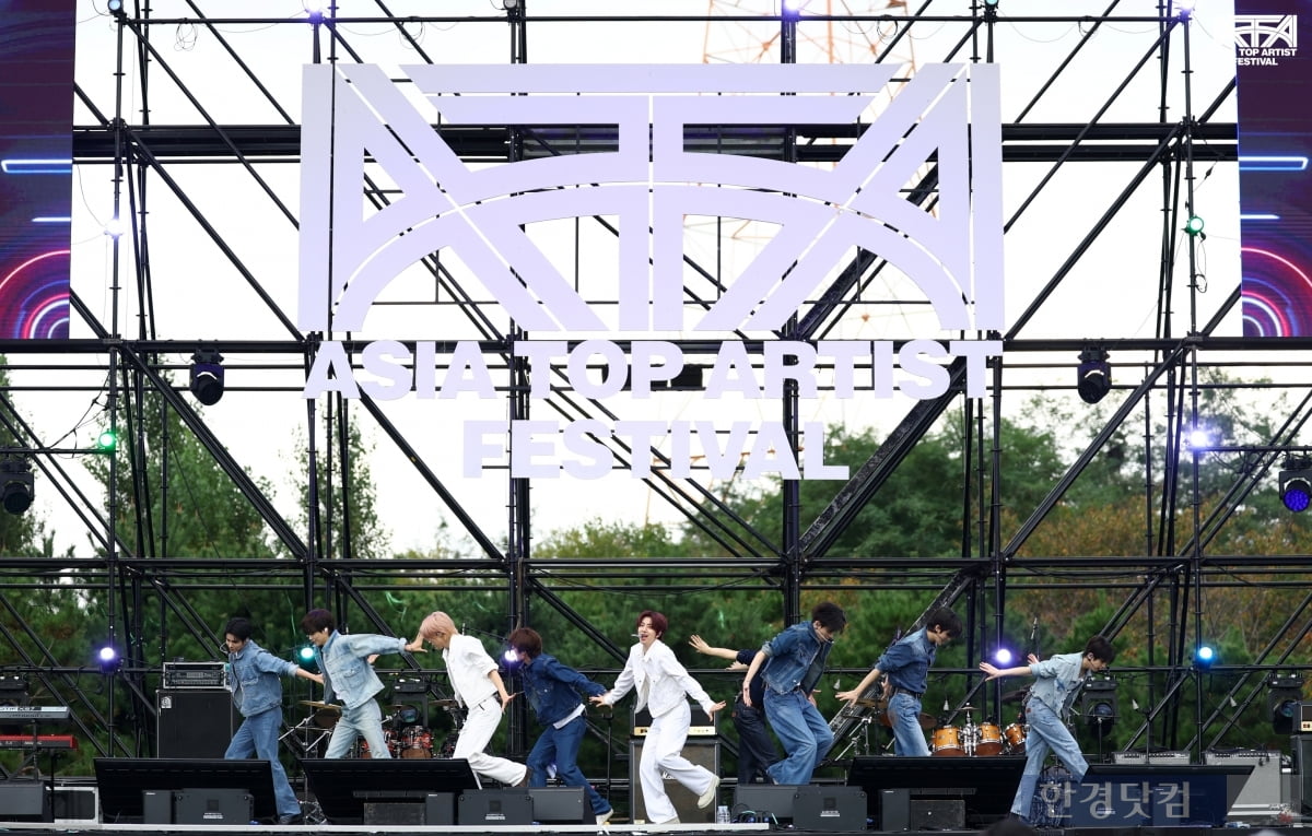 [ATA 포토] 크래비티, '청량함 한도초과'