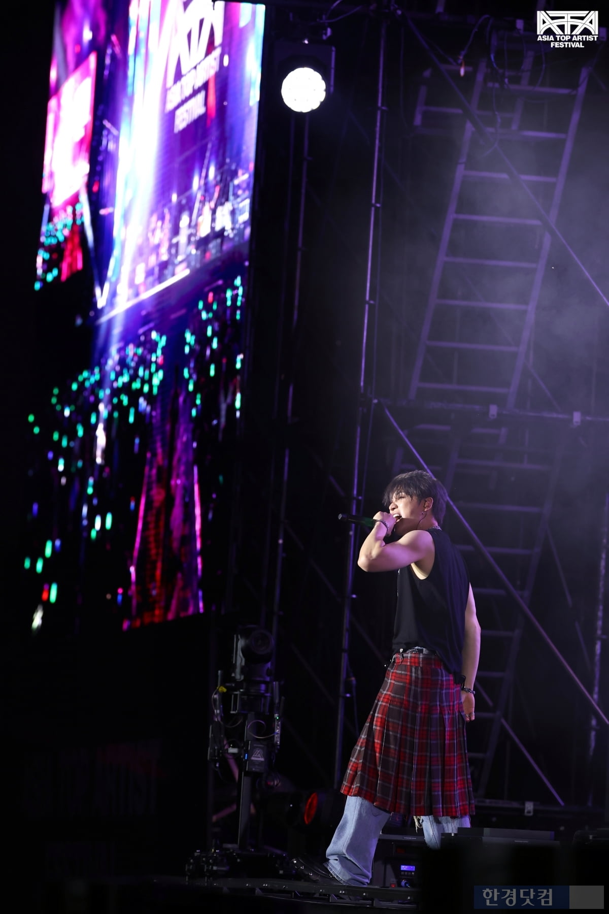 [ATA 포토] 김재중, '아타페 마무리를 장식하는 폭발적인 무대'