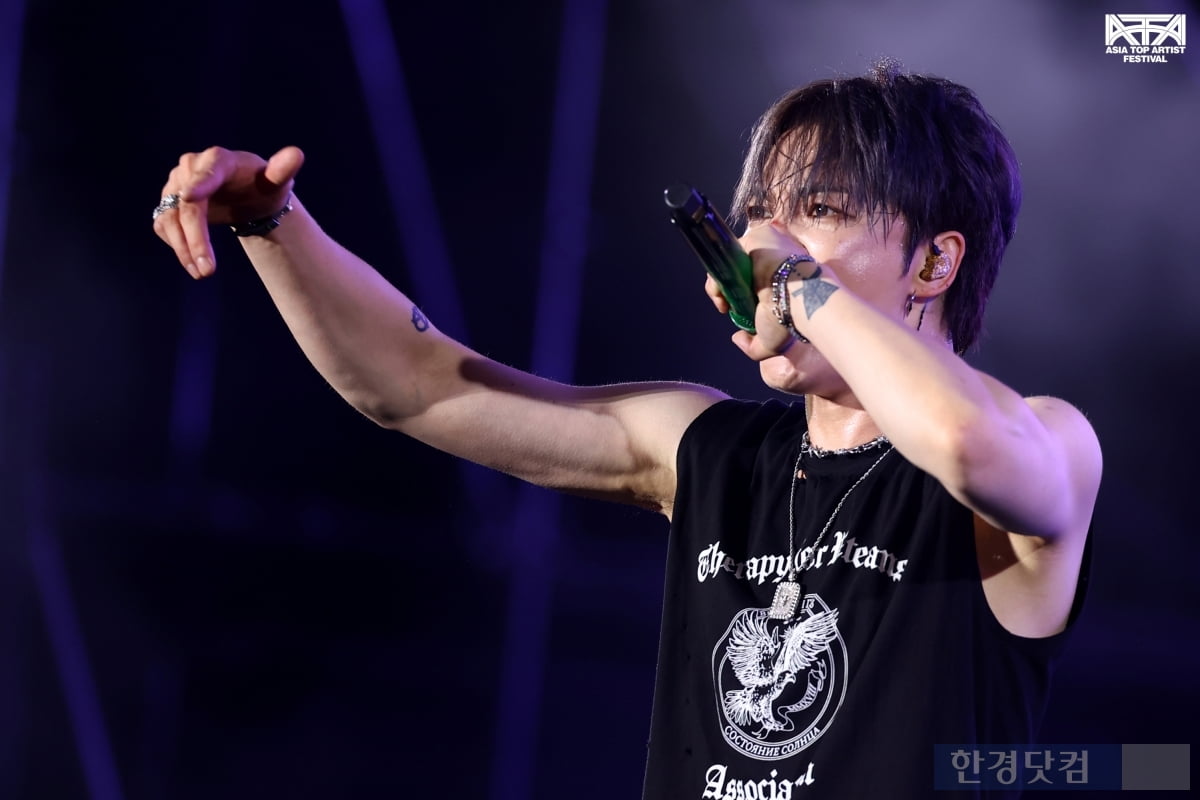 [ATA 포토] 김재중, '아타페 마무리를 장식하는 폭발적인 무대'