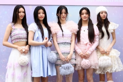 [포토] 아일릿, '이른 아침에도 러블리 그 자체~'