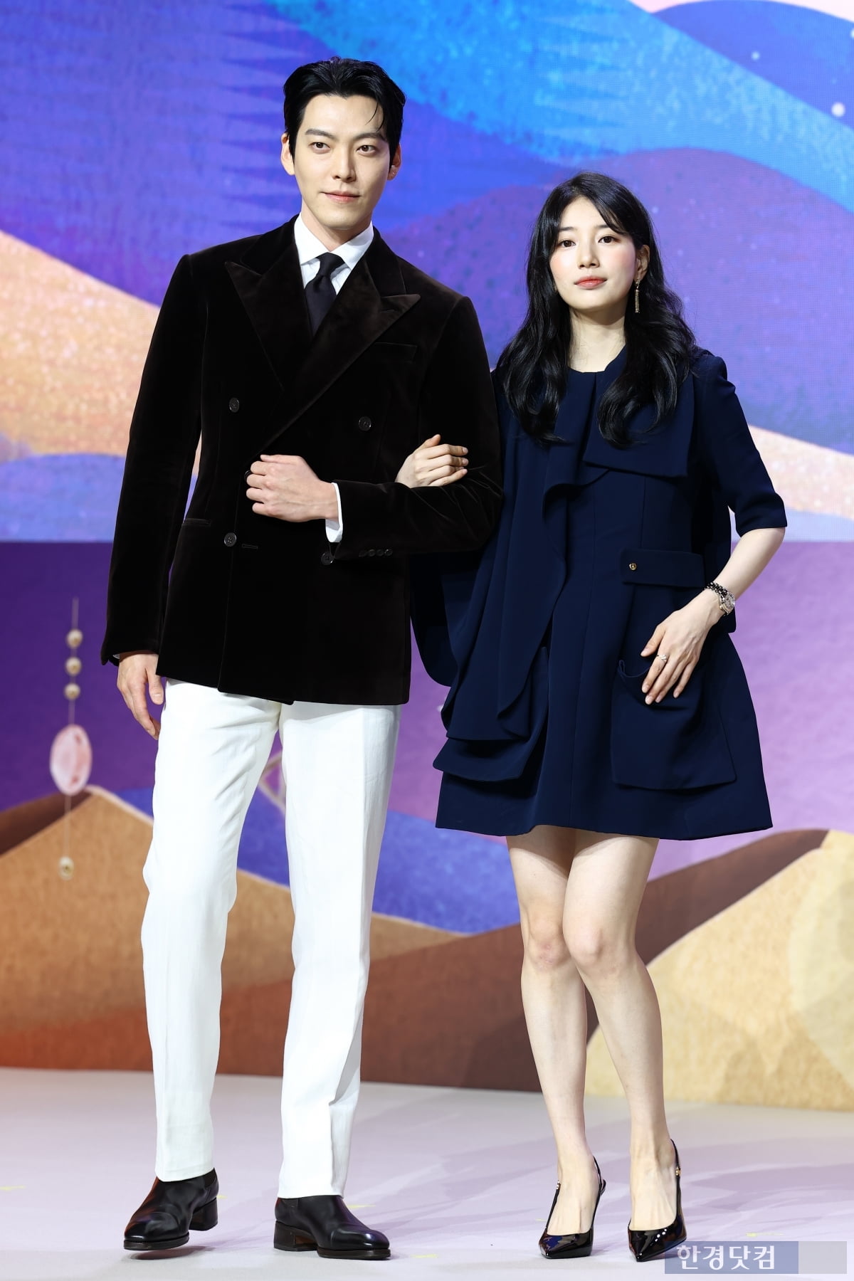 [포토] 김우빈-수지, '우월한 비주얼 커플~'