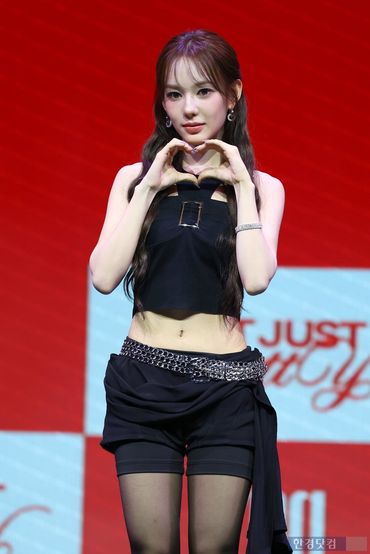 [포토] 이즈나 유사랑, '애교 가득한 보조개 미소'