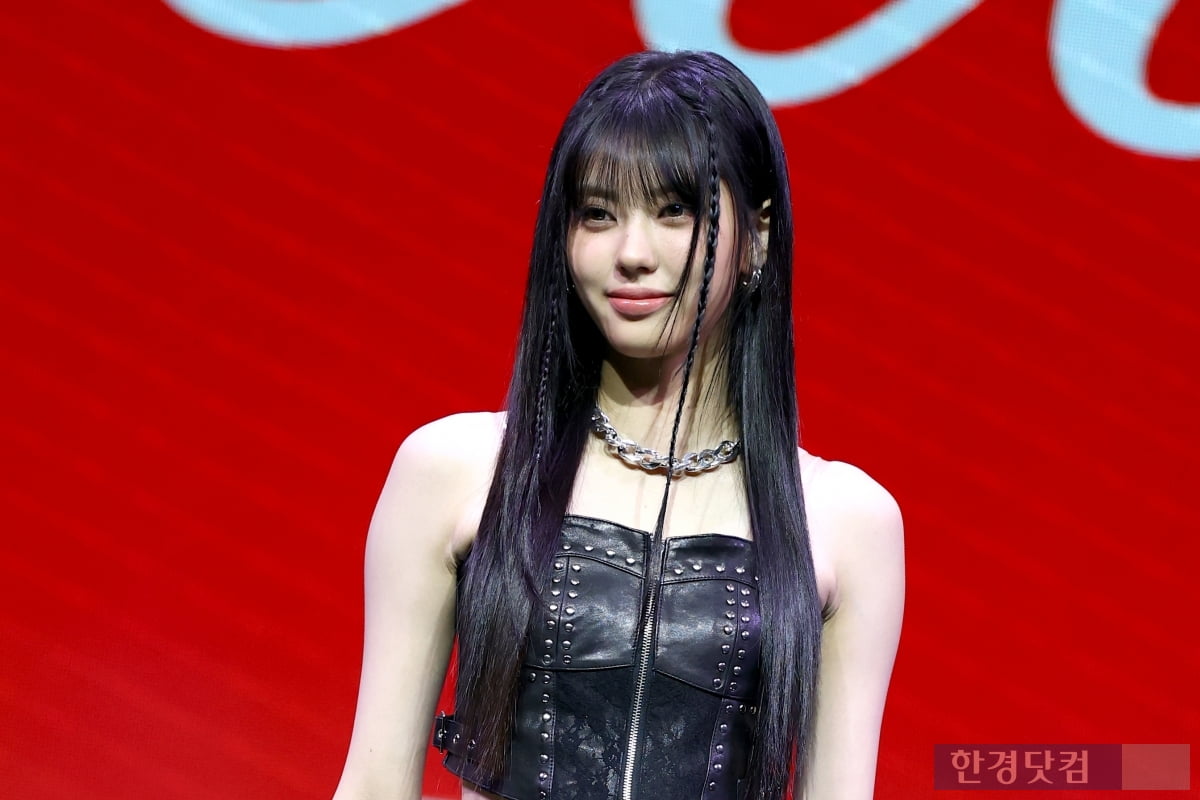 [포토] 이즈나 코코, '잘록한 개미허리 뽐내며~'