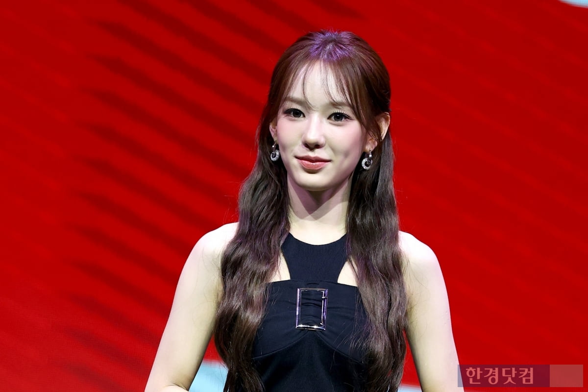 [포토] 이즈나 유사랑, '애교 가득한 보조개 미소'