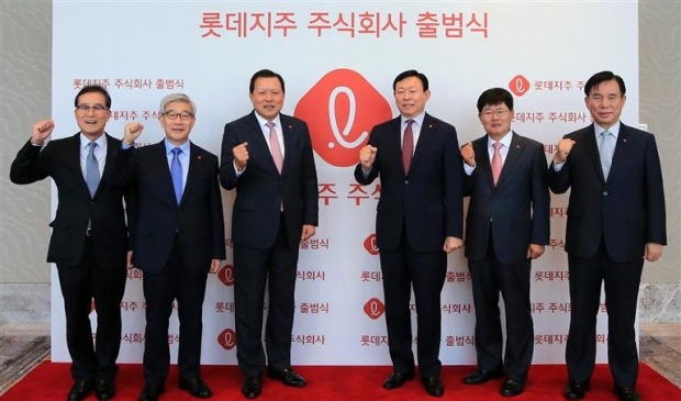 롯데주주 소액주주의 반란…자사주 전략 소각 요구