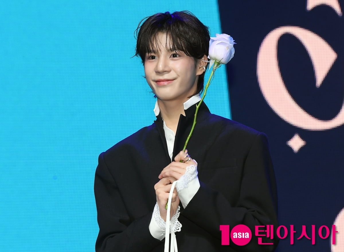 K-Pop Star Jeong Dong-won Admits to Underage Driving, Faces Blackmail Threats